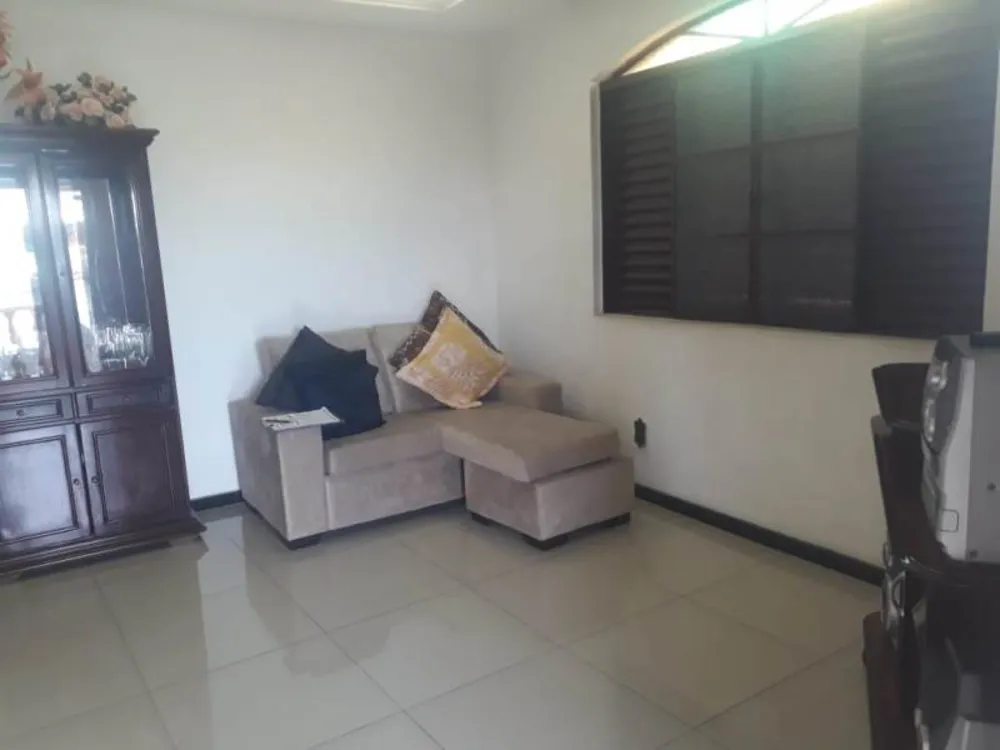 Casa, 4 quartos, 349 m² - Foto 2