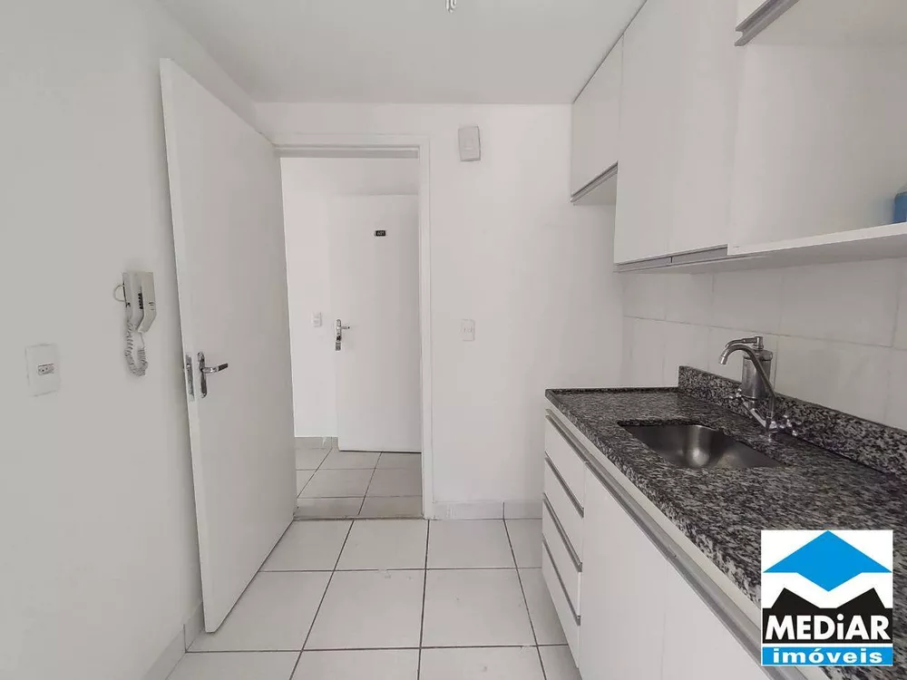 Apartamento à venda com 3 quartos, 70m² - Foto 16