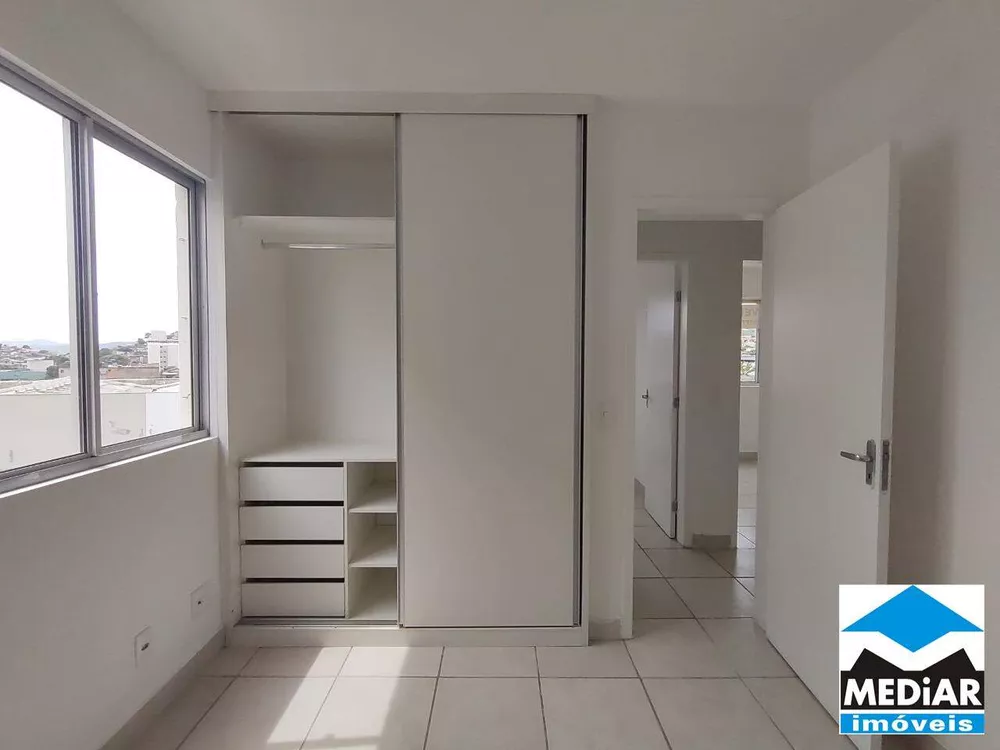 Apartamento à venda com 3 quartos, 70m² - Foto 12