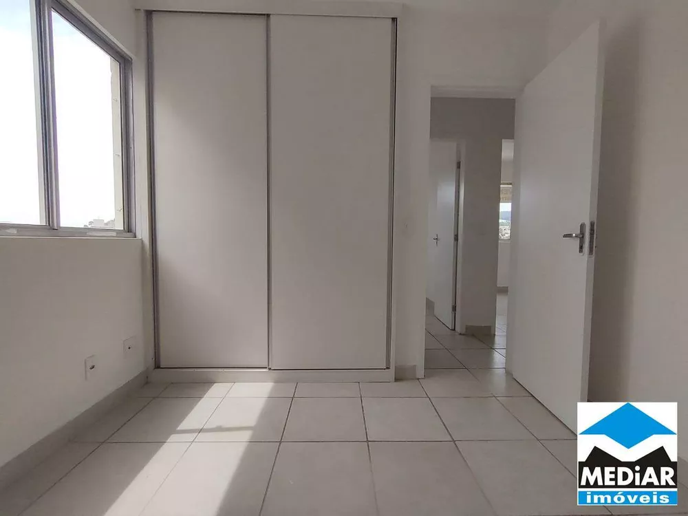 Apartamento à venda com 3 quartos, 70m² - Foto 10