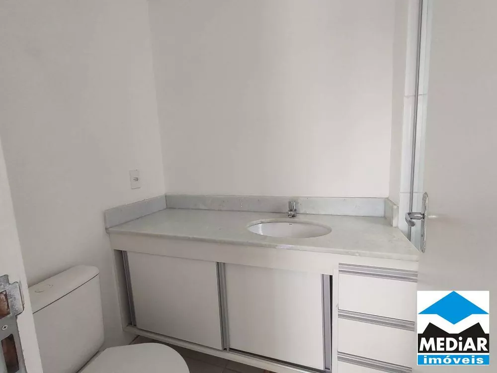 Apartamento à venda com 3 quartos, 70m² - Foto 13