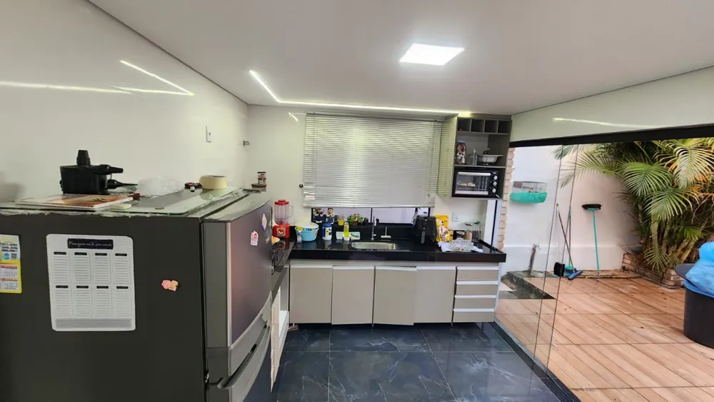 Casa, 3 quartos, 220 m² - Foto 3