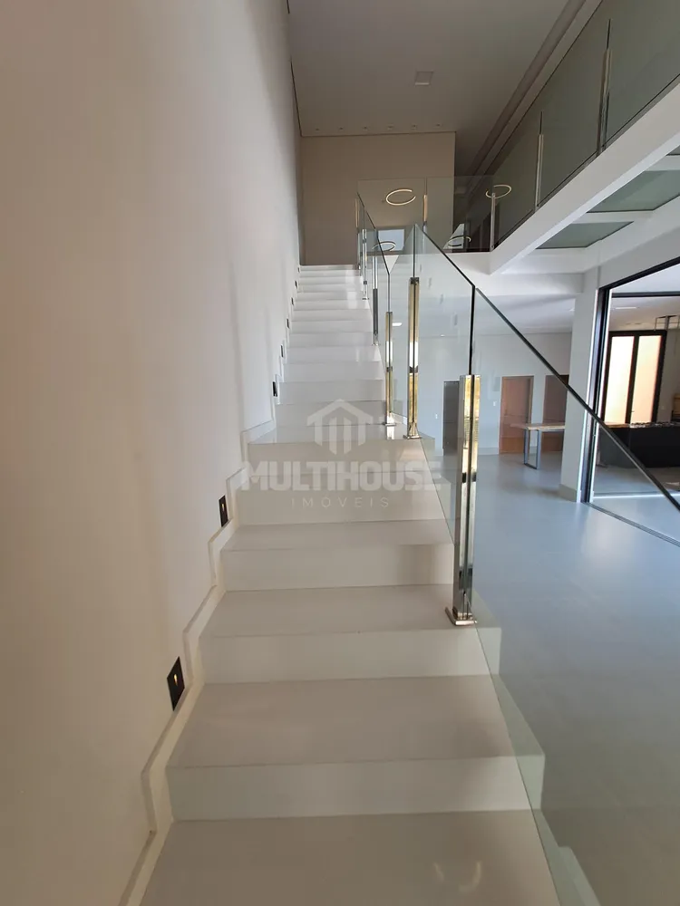 Casa, 4 quartos, 340 m² - Foto 10