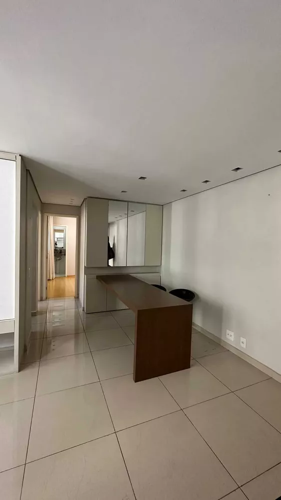 Apartamento à venda com 2 quartos, 59m² - Foto 1