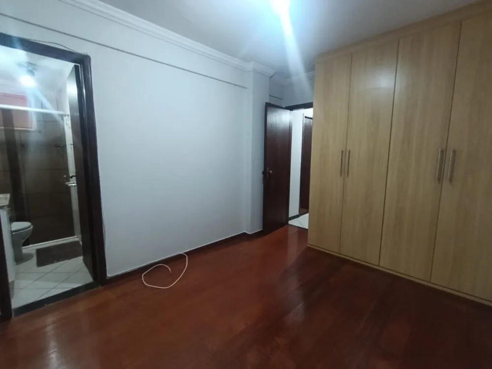 Apartamento, 3 quartos, 147 m² - Foto 2