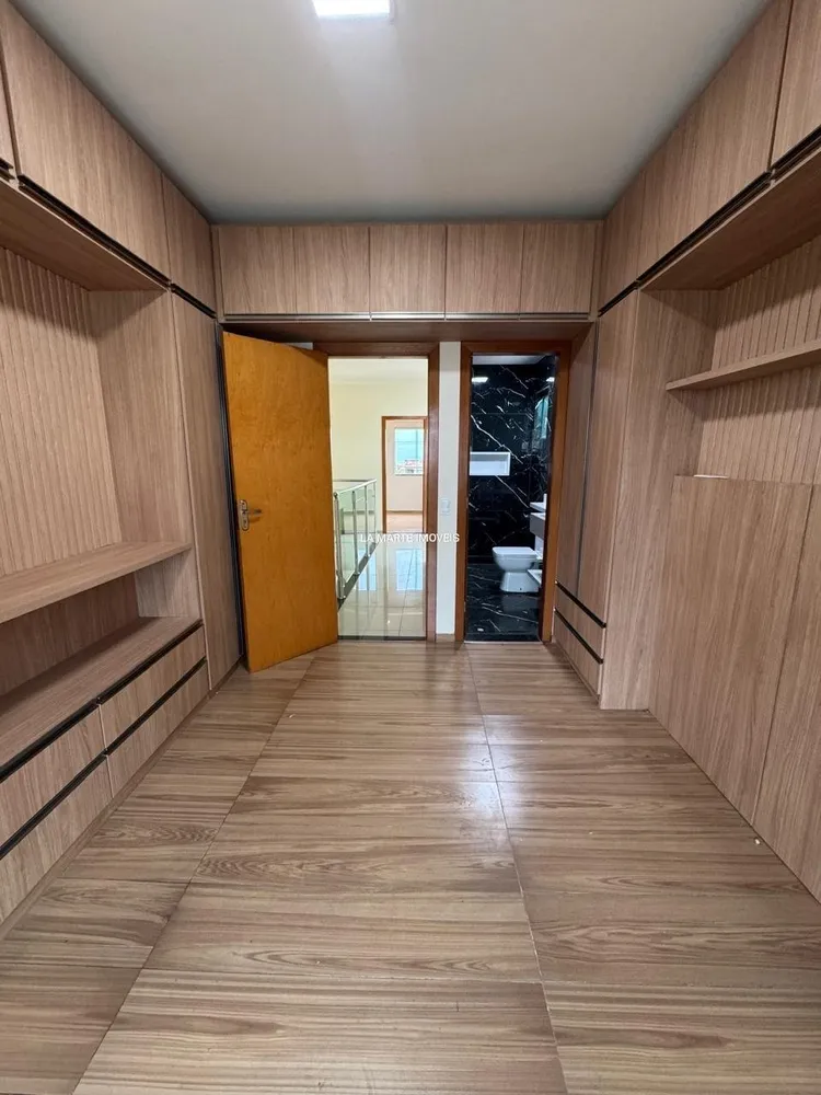 Casa, 3 quartos, 148 m² - Foto 3