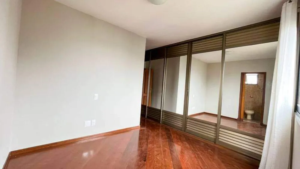 Apartamento, 3 quartos, 160 m² - Foto 2