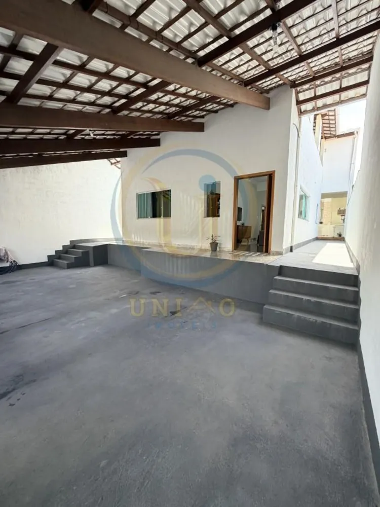 Casa, 4 quartos, 280 m² - Foto 2