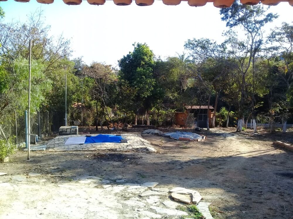 Sítio à venda com 3 quartos, 1000m² - Foto 4