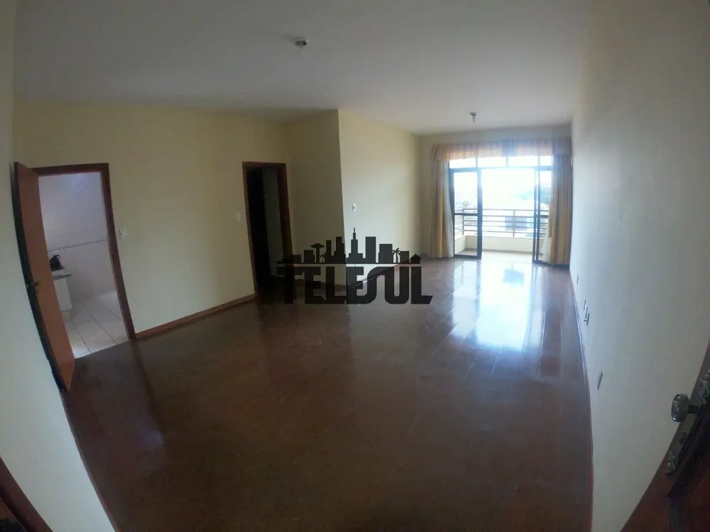 Apartamento, 3 quartos, 124 m² - Foto 1