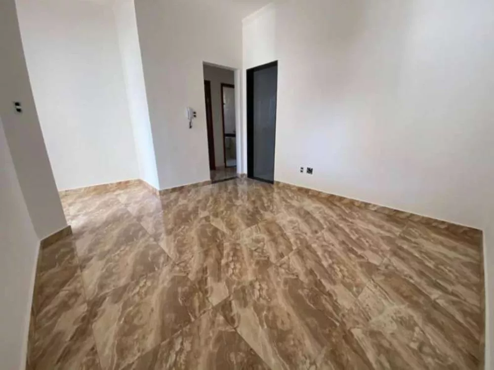 Casa à venda com 5 quartos, 283m² - Foto 2