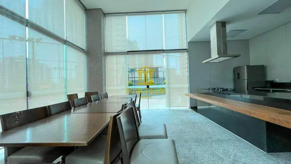 Apartamento, 3 quartos, 160 m² - Foto 1