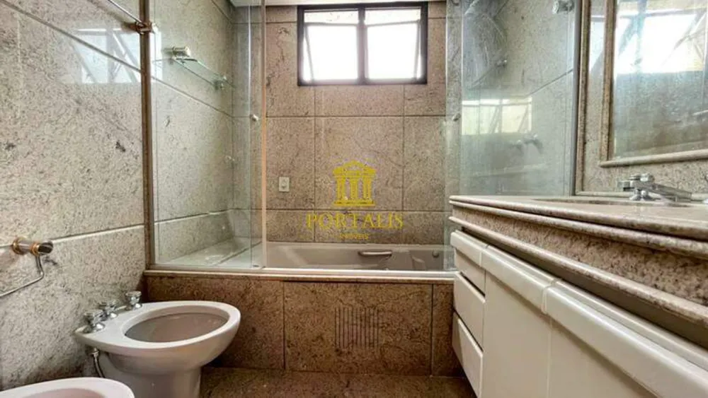 Apartamento, 3 quartos, 160 m² - Foto 3