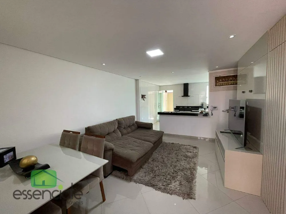 Casa, 3 quartos, 130 m² - Foto 1