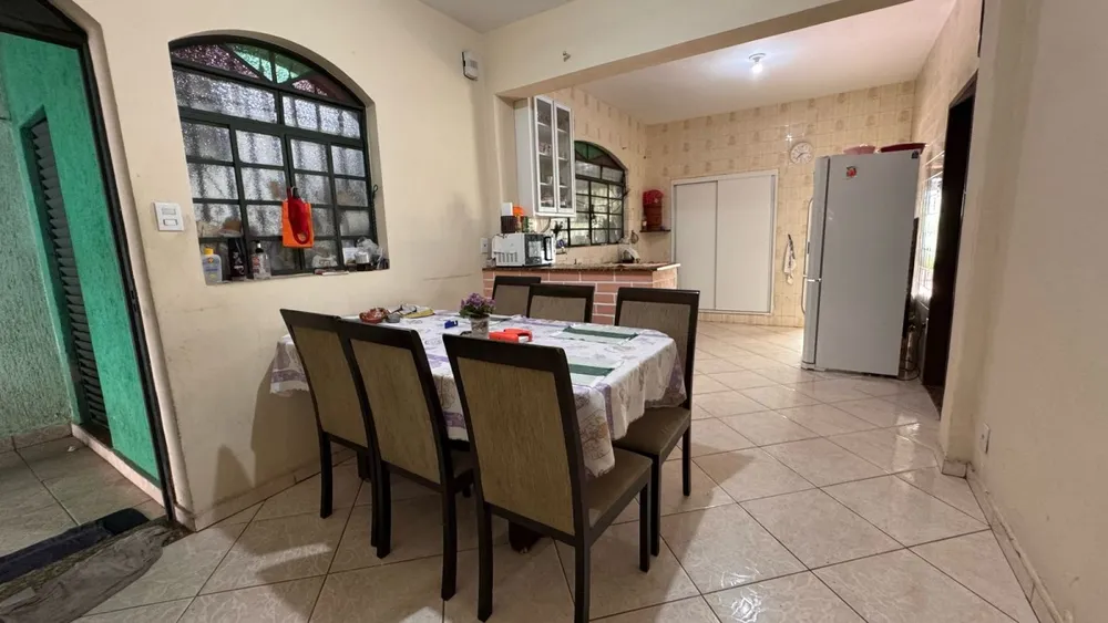 Casa, 6 quartos, 360 m² - Foto 4