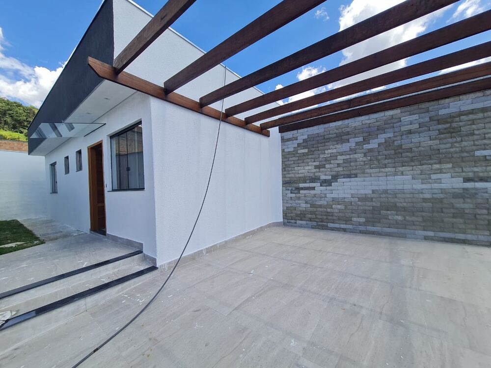 Casa à venda com 3 quartos, 180m² - Foto 8
