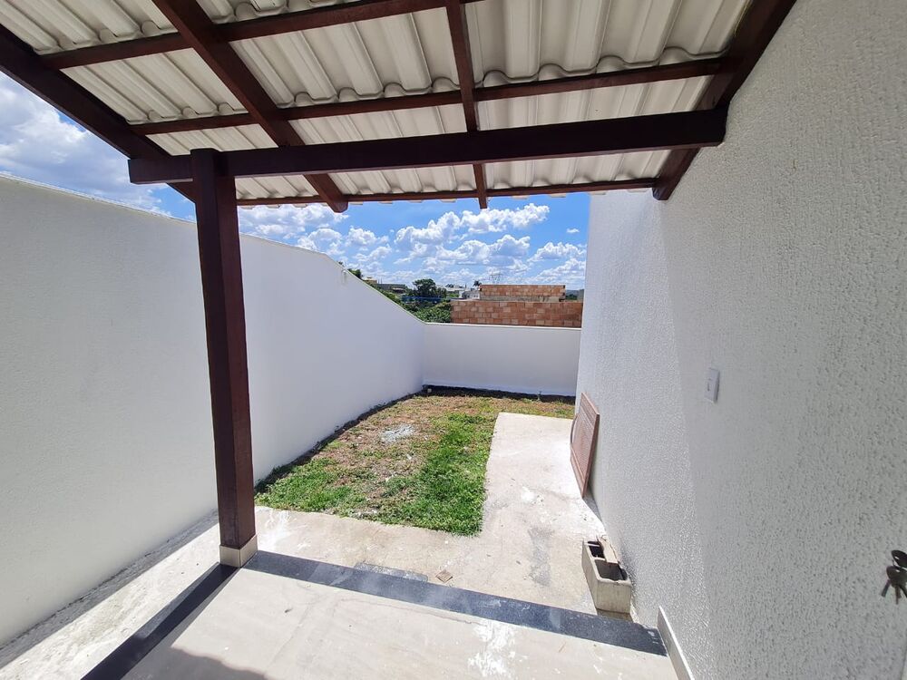 Casa à venda com 3 quartos, 180m² - Foto 6
