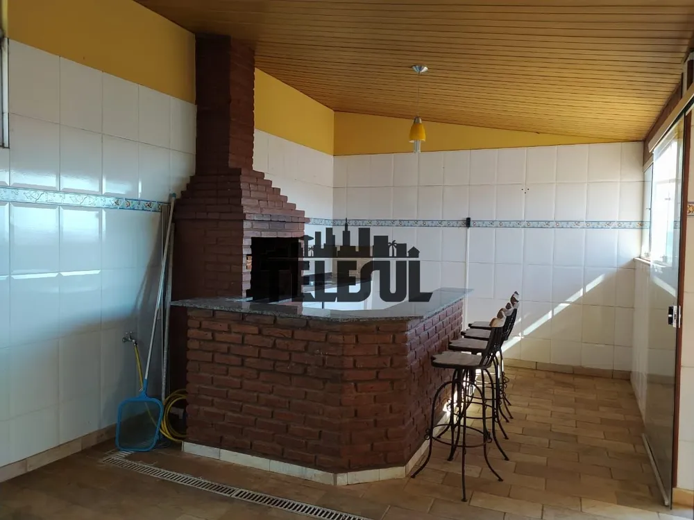 Casa, 4 quartos, 269 m² - Foto 1