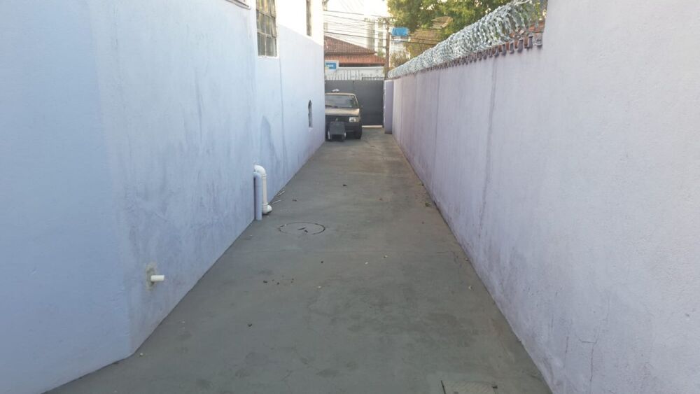 Casa para alugar com 2 quartos, 50m² - Foto 2