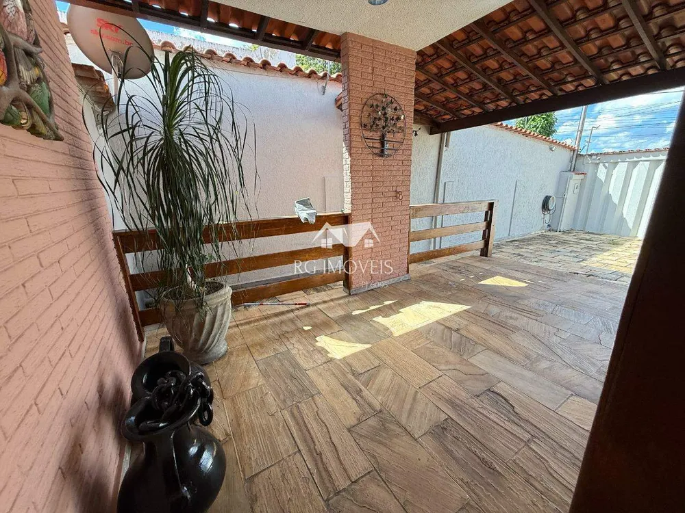 Casa, 3 quartos, 243 m² - Foto 10