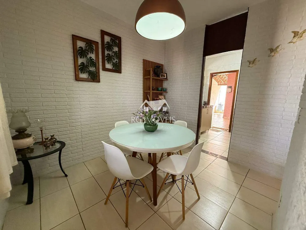 Casa, 3 quartos, 243 m² - Foto 7