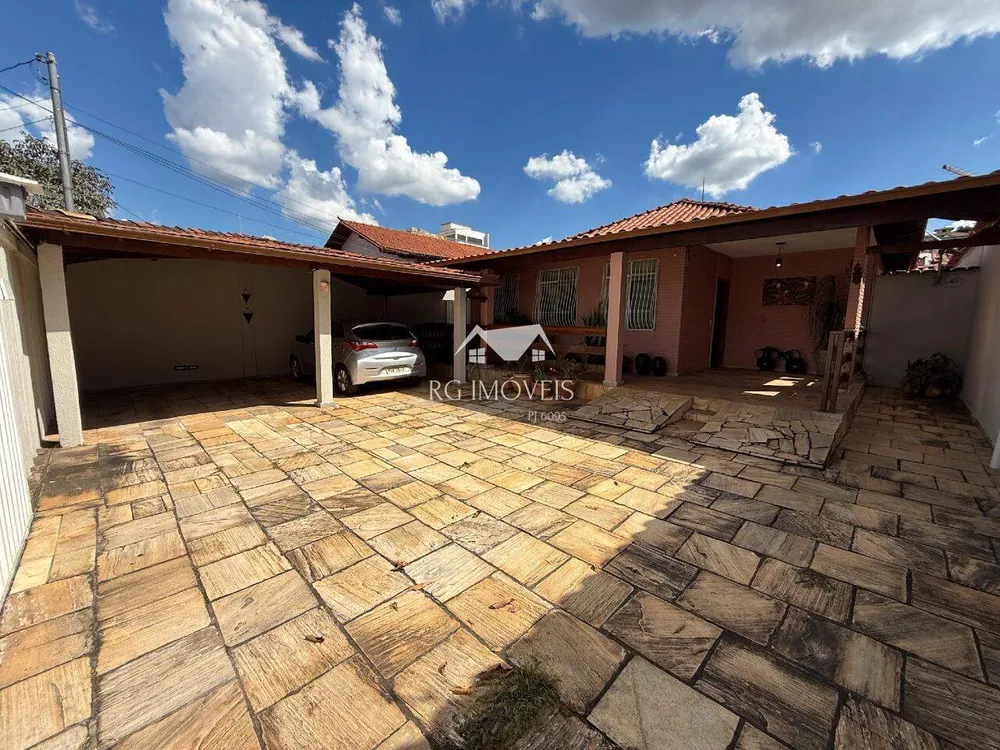 Casa, 3 quartos, 243 m² - Foto 11