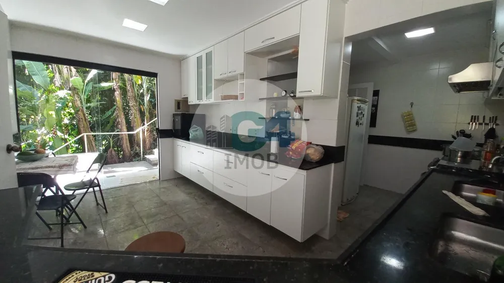 Casa, 3 quartos, 230 m² - Foto 11