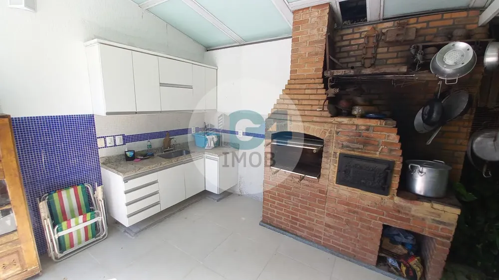 Casa, 3 quartos, 230 m² - Foto 6