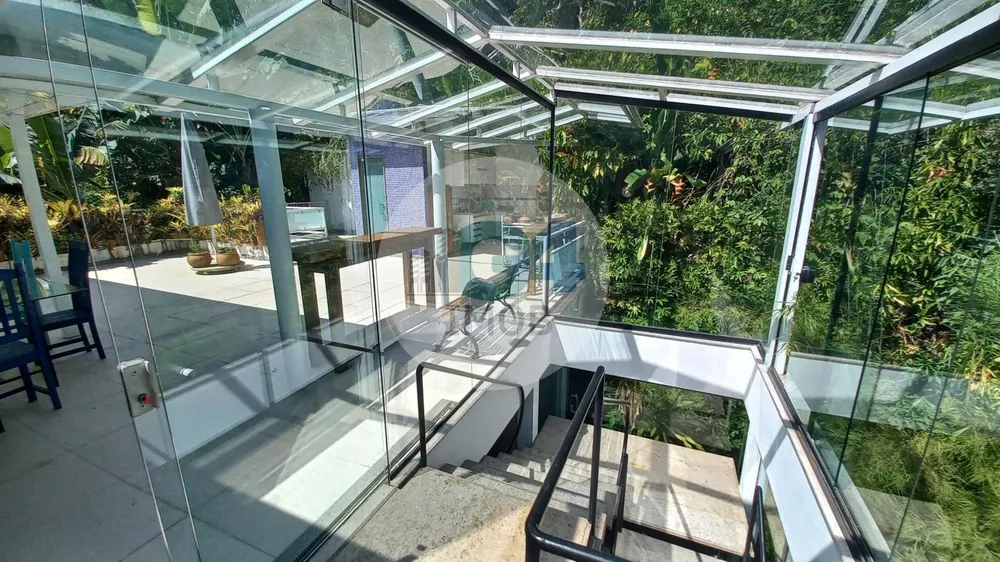 Casa, 3 quartos, 230 m² - Foto 2