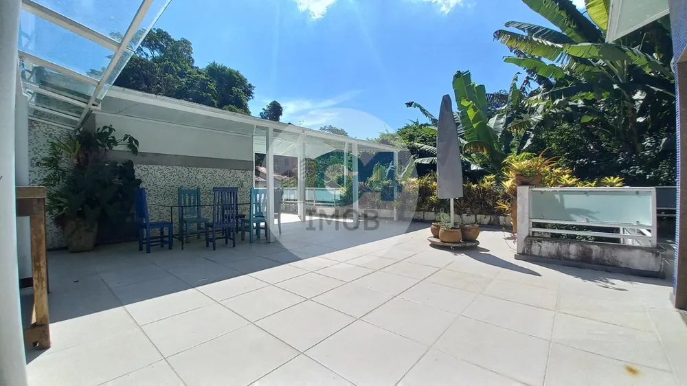 Casa, 3 quartos, 230 m² - Foto 1
