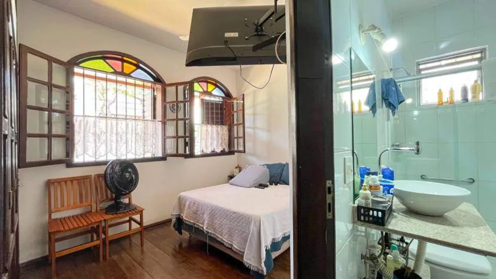 Casa, 4 quartos, 244 m² - Foto 4
