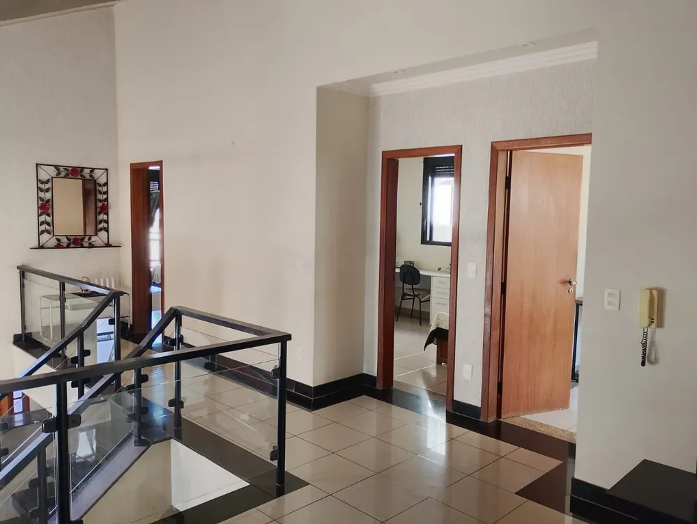 Casa, 5 quartos, 296 m² - Foto 2