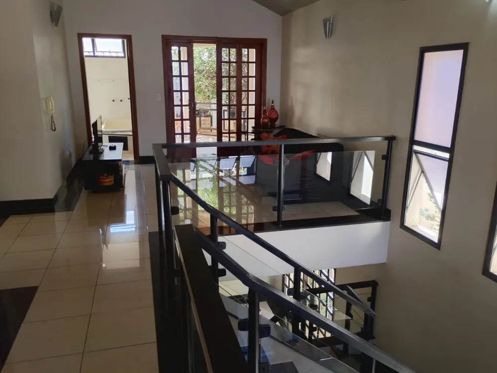 Casa, 5 quartos, 296 m² - Foto 3