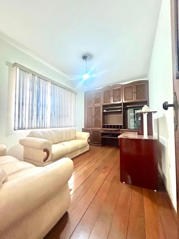 Casa, 5 quartos, 240 m² - Foto 3