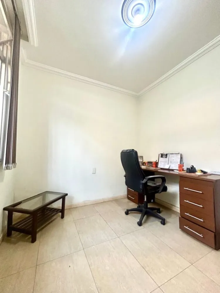 Casa, 5 quartos, 240 m² - Foto 11