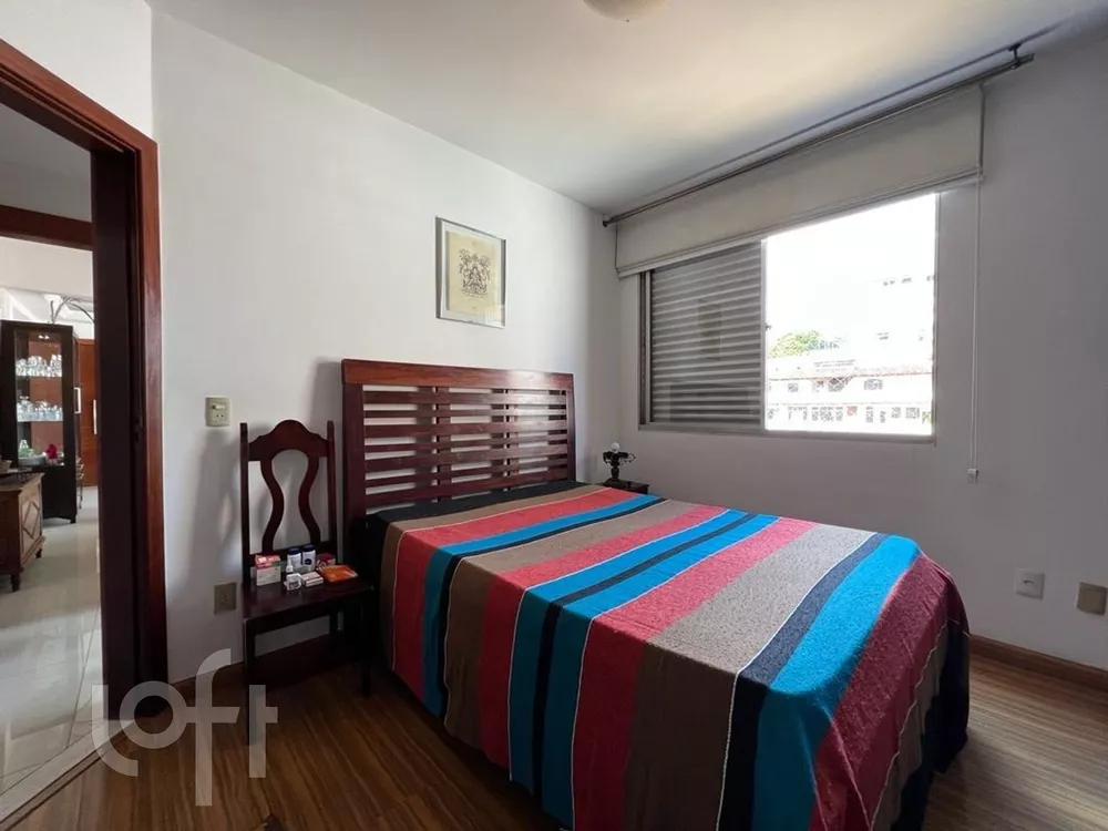 Apartamento à venda com 3 quartos, 95m² - Foto 4