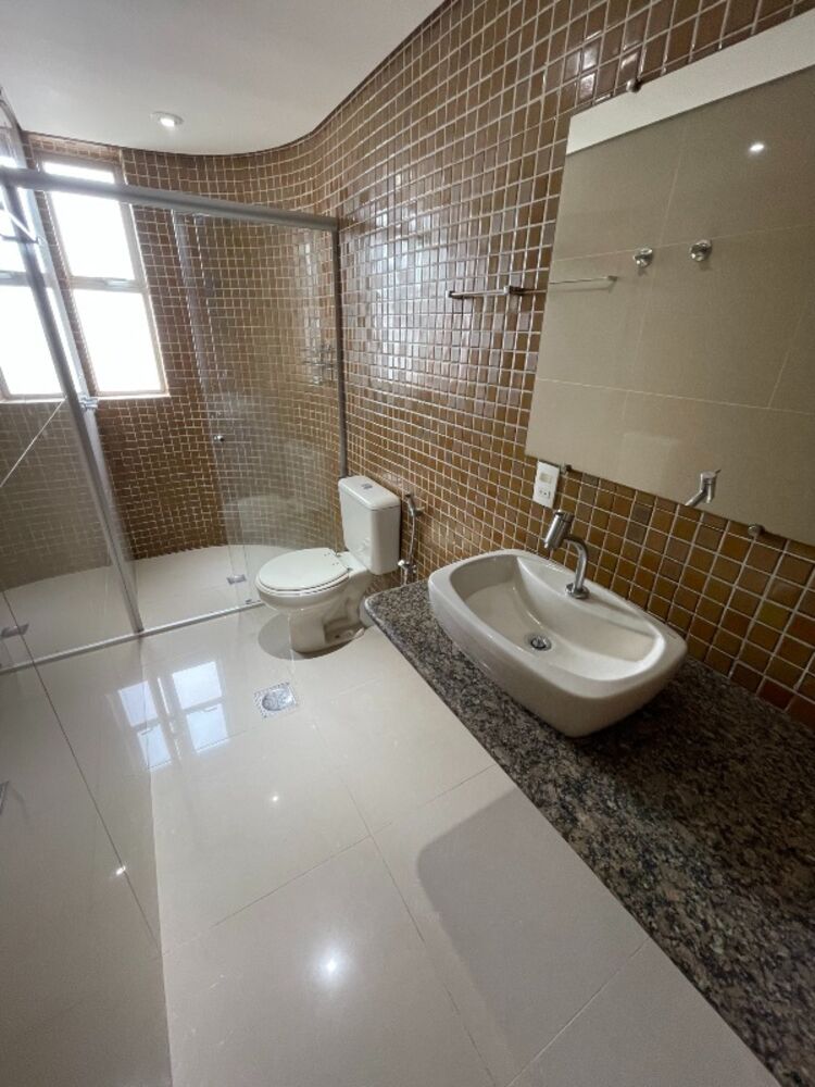 Apartamento à venda com 4 quartos, 195m² - Foto 7