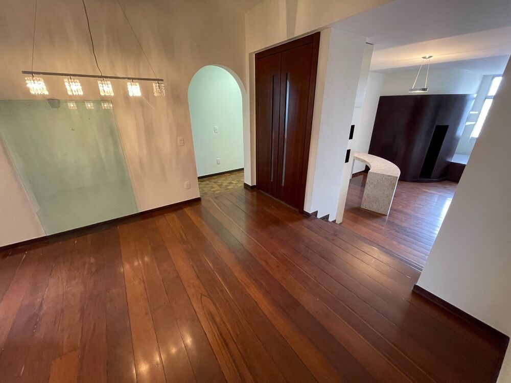 Apartamento à venda com 4 quartos, 195m² - Foto 5