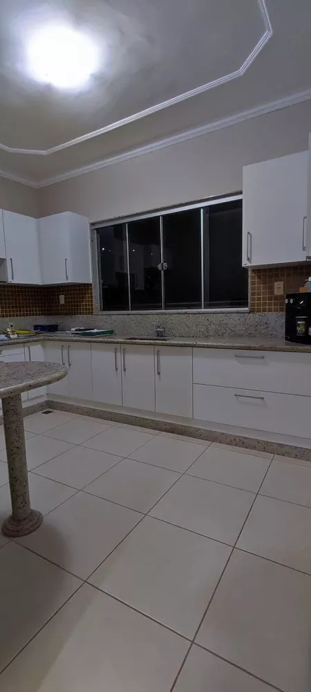 Casa à venda com 3 quartos - Foto 6