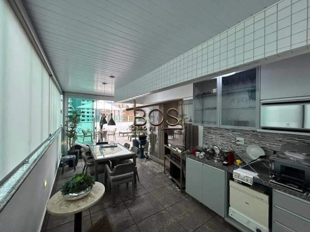 Cobertura, 4 quartos, 342 m² - Foto 2