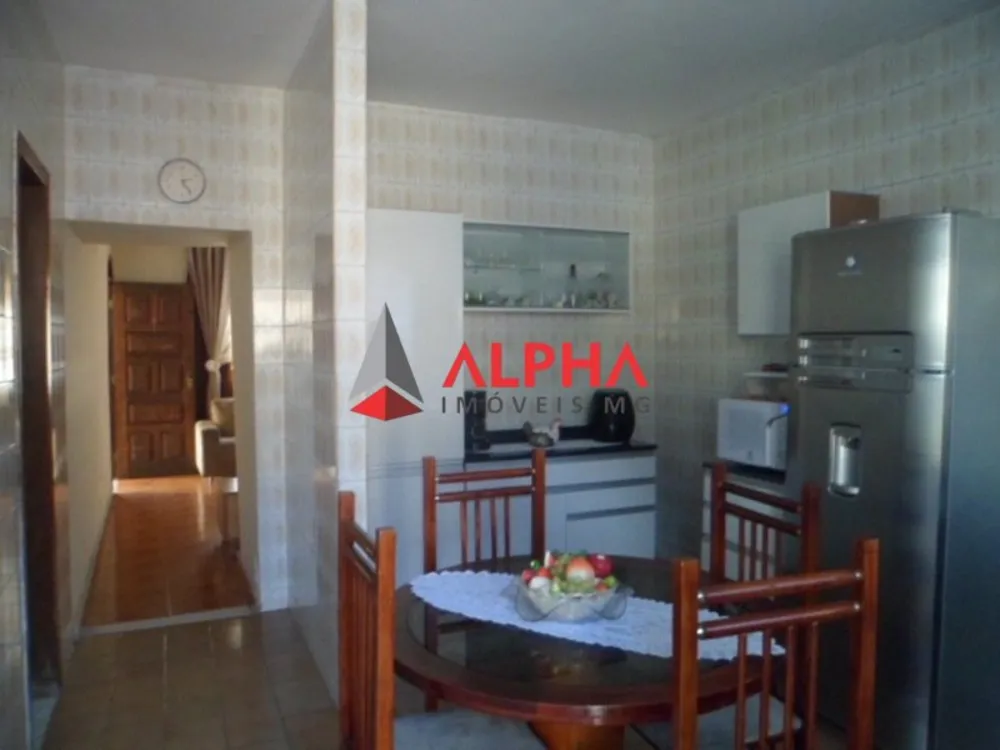 Casa, 3 quartos, 180 m² - Foto 1