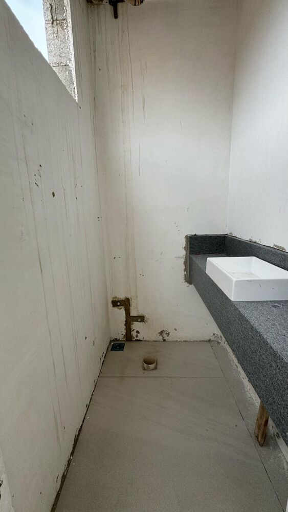 Cobertura à venda com 2 quartos, 52m² - Foto 2
