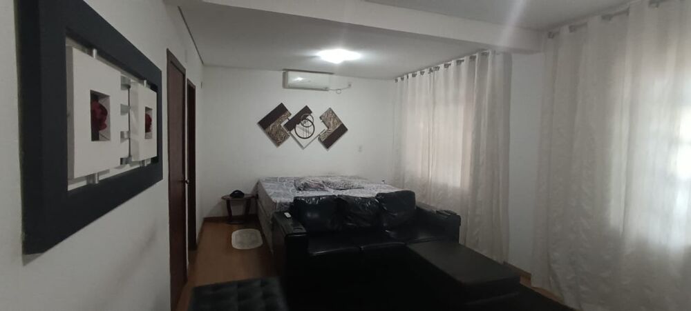 Chácara à venda com 4 quartos, 300m² - Foto 6