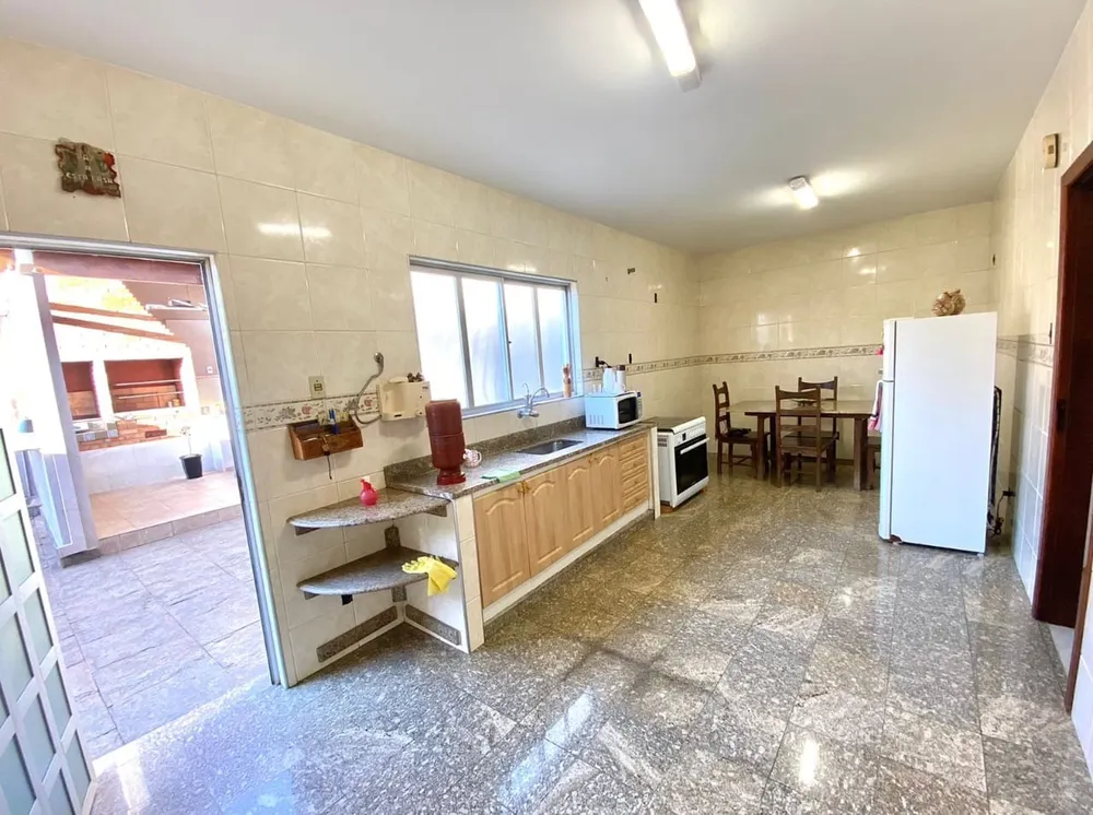 Casa, 5 quartos, 367 m² - Foto 4