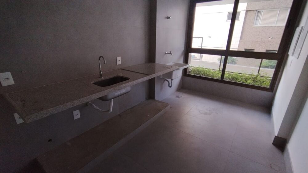 Apartamento à venda com 3 quartos, 95m² - Foto 4