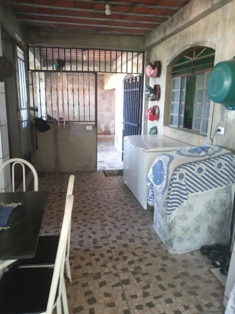 Casa, 6 quartos, 250 m² - Foto 7