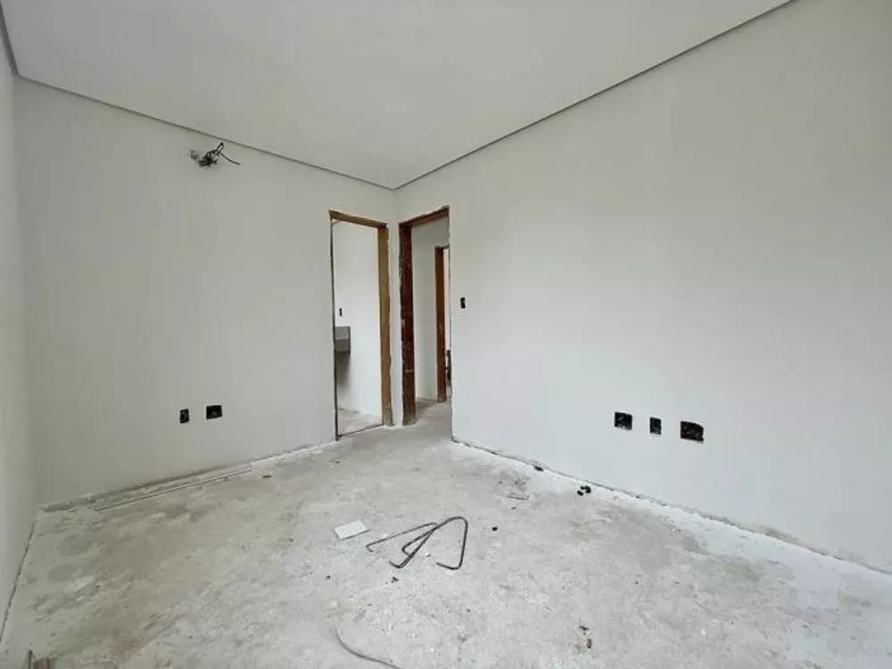 Apartamento à venda com 4 quartos, 135m² - Foto 8