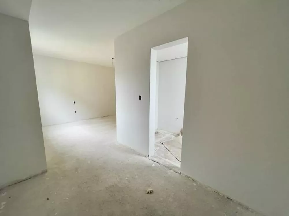 Apartamento à venda com 4 quartos, 135m² - Foto 6