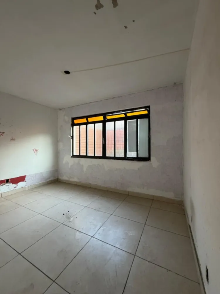 Casa, 3 quartos, 352 m² - Foto 4