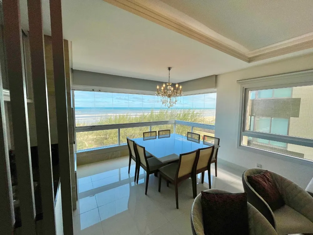 Apartamento, 3 quartos, 176 m² - Foto 1